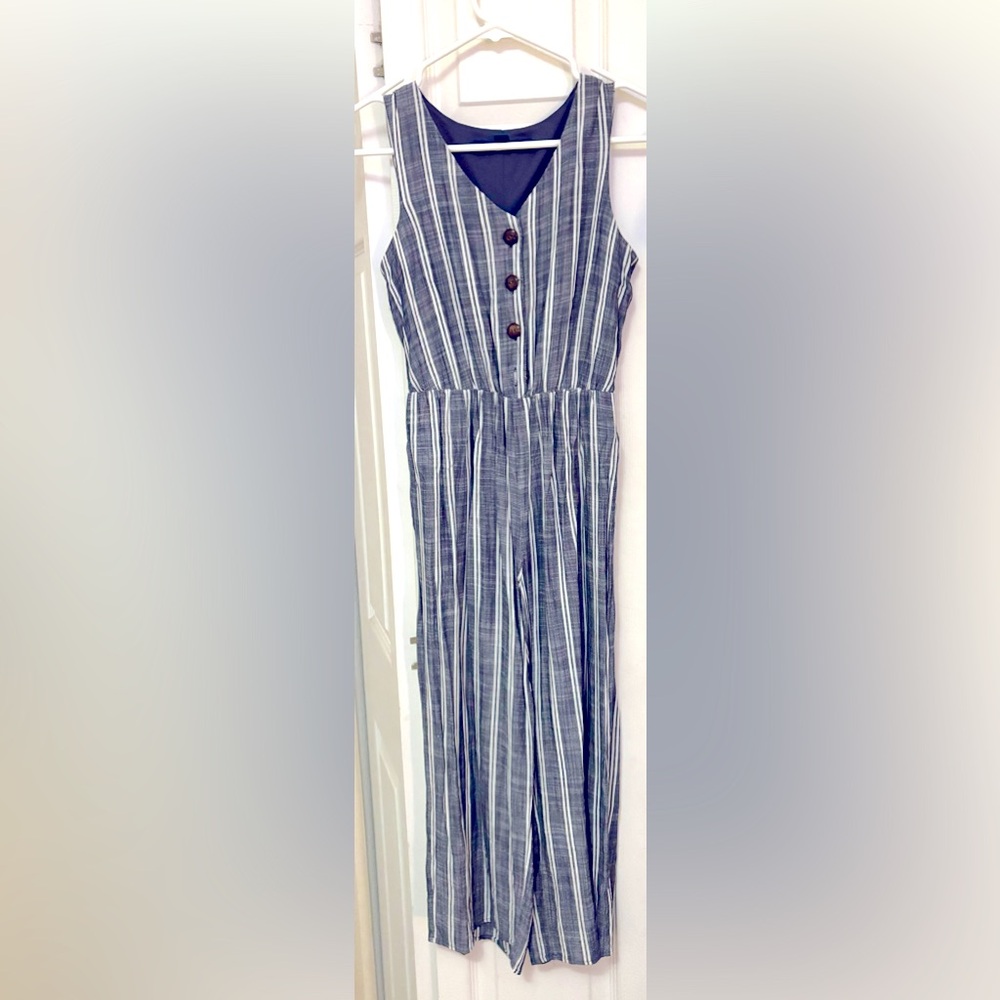 Apt 9 Women’s Sleeveless Striped Jumpsuit, size PXS